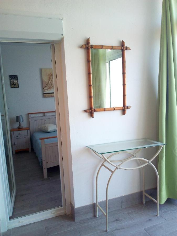 Appartement 3 Pieces Front De Mer Ле Баркарес Экстерьер фото
